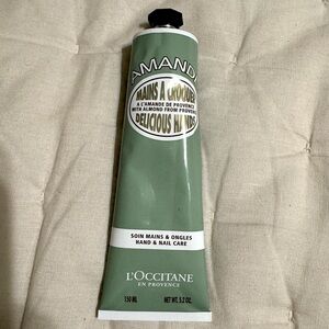 L’OCCITANE Almond Hand Cream – 5.2 oz
Unused • No Box • Smoke-Free Home 🌿🏡